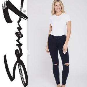 NEW SEVEN7 HIGH RISE TUMMYLESS SKINNY JEAN SZ:4 Black NWT!! NOW:25 MRSP:$69.